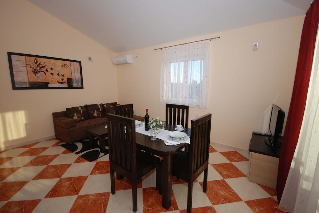 Apartments Stepic Trogir Chambre photo