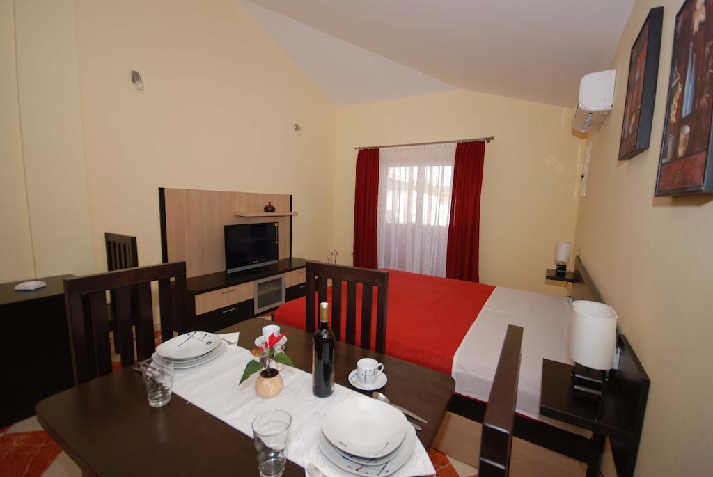 Apartments Stepic Trogir Chambre photo